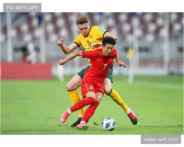 战术板:解析朗斯高压逼抢体系如何成为中下游球队梦魇