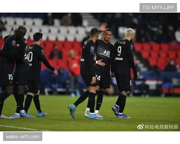 巴黎圣日耳曼3-0完胜特鲁瓦，提前四轮卫冕法甲冠军